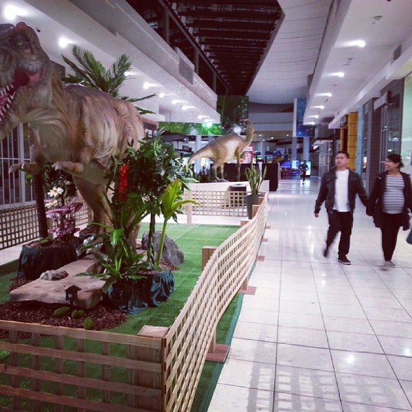 Photos at Watergardens Shopping Mall in Taylors Lakes