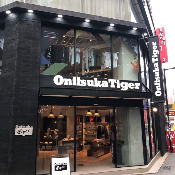 onitsuka tiger myeongdong