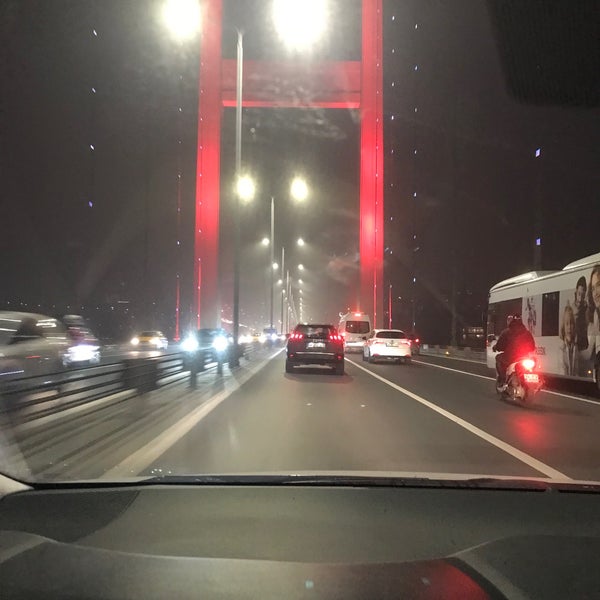 Снимок сделан в Босфорский мост пользователем Mehdi M. 11/8/2021
