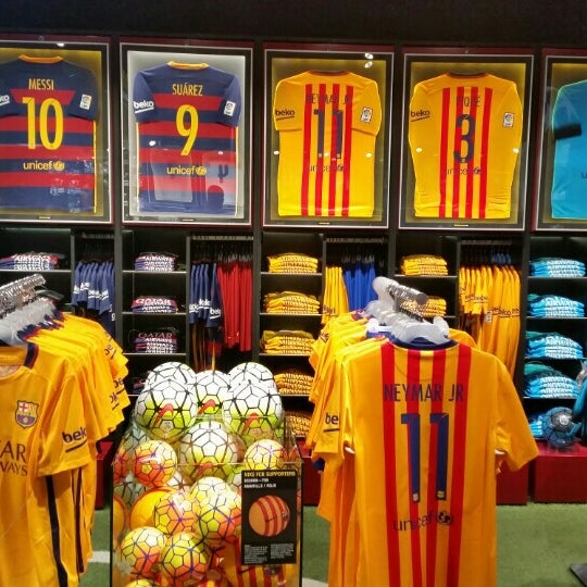 Foto de Futbolmania, Madrid: Futbol Mania Store - Tripadvisor