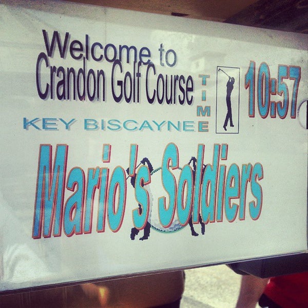 Foto scattata a Crandon Golf at Key Biscayne da Marios Soldiers w. il 8/24/2013