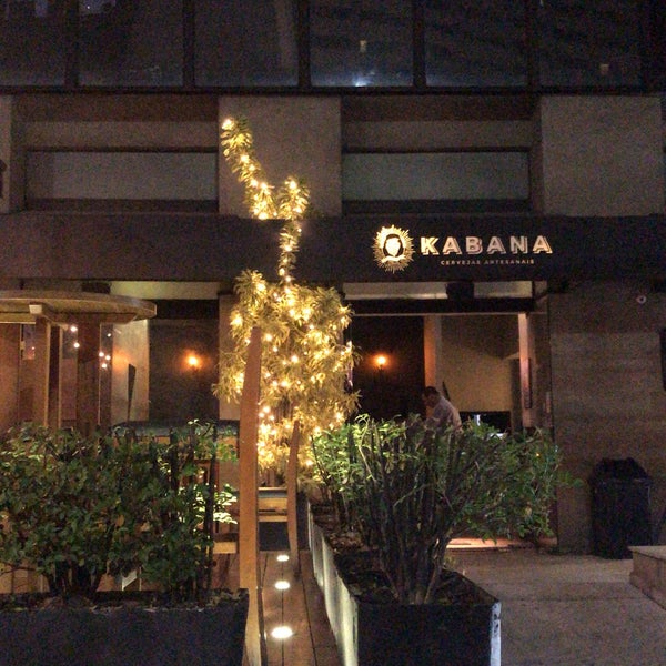 11/22/2018 tarihinde Fernando R.ziyaretçi tarafından Kabana Rock Bar'de çekilen fotoğraf