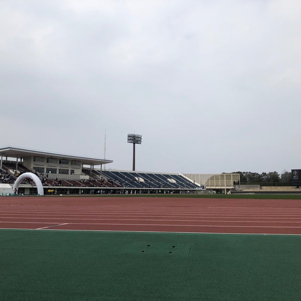 コカ コーラウエストスポーツパーク 陸上競技場 コカ コーラウエストスポーツパーク 陸上競技場