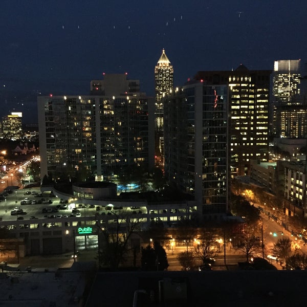 Photo taken at Renaissance Atlanta Midtown Hotel by Owen H. on 11/30/2015