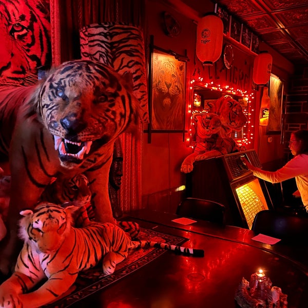 Le Tigre Lounge - Cocktail Bar