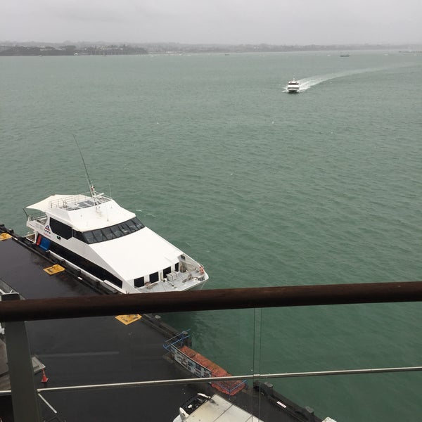 Photo taken at Hilton Auckland by Owen H. on 11/4/2020