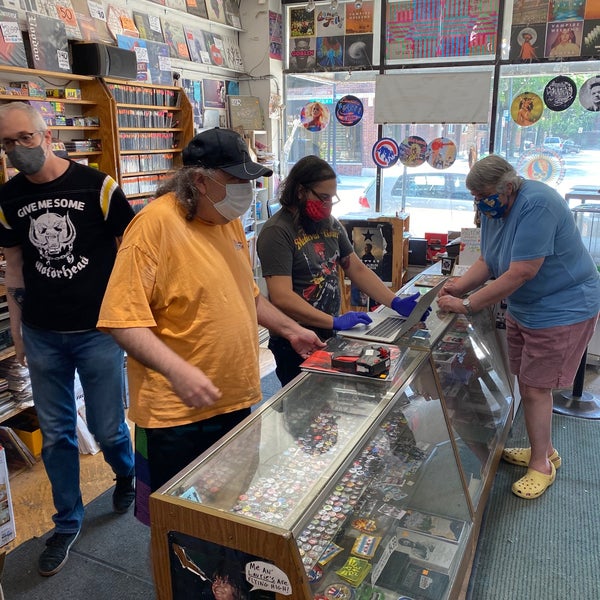 Photo taken at Laurie&#39;s Planet of Sound by Owen H. on 7/1/2020