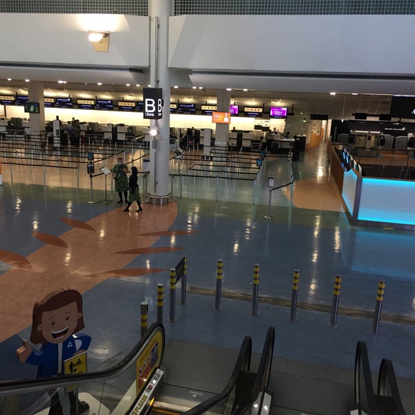 Foto diambil di International Terminal oleh Owen H. pada 11/15/2021