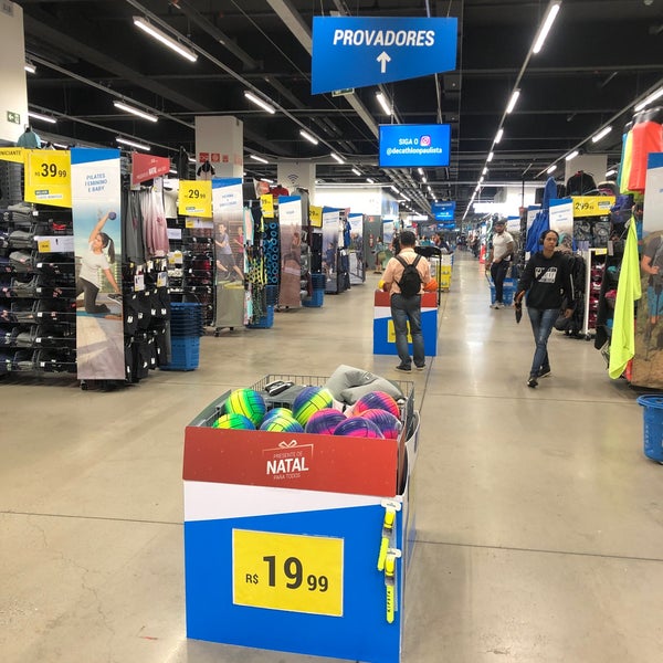 Conheça a nova unidade da Decathlon, no coração da Avenida Paulista, em São  Paulo. 