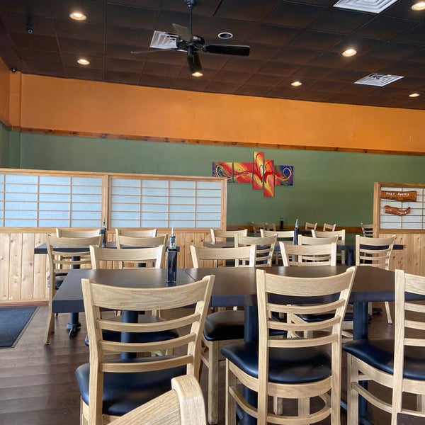 new moon sushi Lakeland, FL