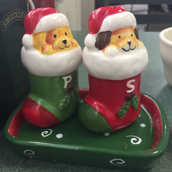 Photos at Shakers American Cafe Restaurant Diner in College Park