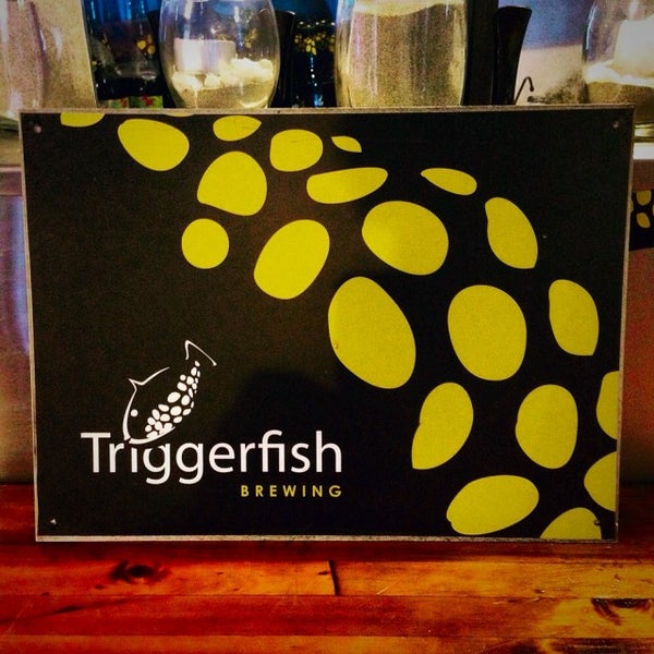 รูปภาพถ่ายที่ Triggerfish Brewing โดย Ivor S. เมื่อ 8/1/2015