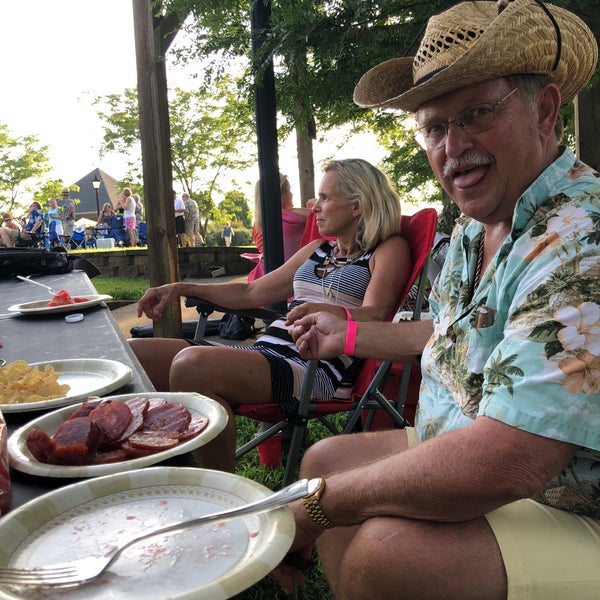 Equus Run Vineyards Vineyard in Midway