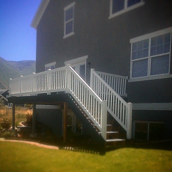 Family Fence and Deck Pleasant View Provo, UT