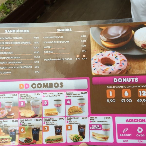 Photo taken at Dunkin&#39; Donuts by Tales C. on 5/13/2015