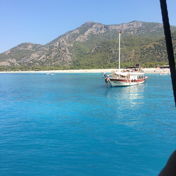 Photo taken at Dragon Boat OluDeniz by Asell Y. on 8/14/2017