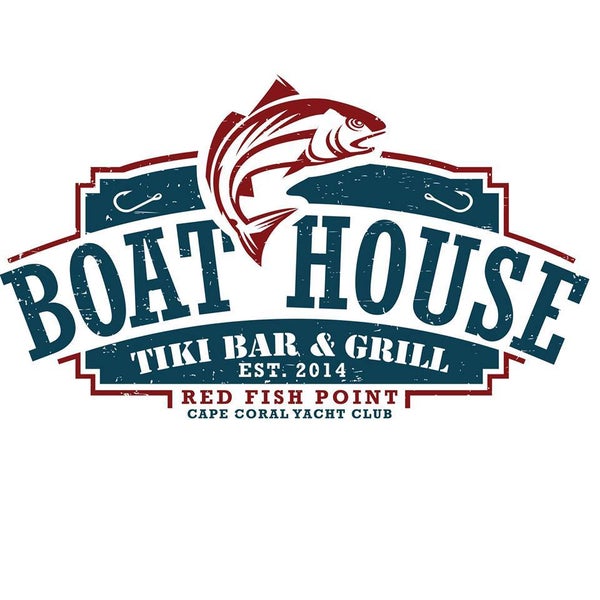 Foto scattata a Boat House Tiki Bar &amp; Grill da Boat House Tiki Bar &amp; Grill il 5/21/2015