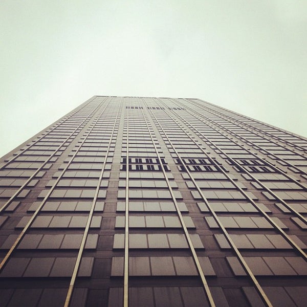 Alliance building. Royal & sun alliance. Allianz holding. Апмк билдинг. Компания building energy alliance.
