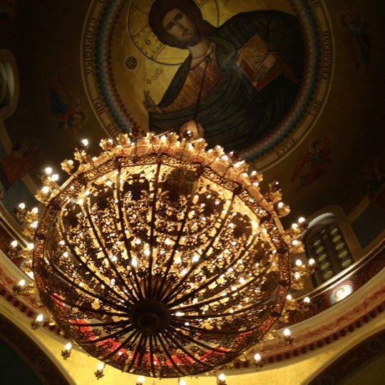 Das Foto wurde bei Sts. Constantine and Helen Cathedral von Maia D. am 11/24/2012 aufgenommen