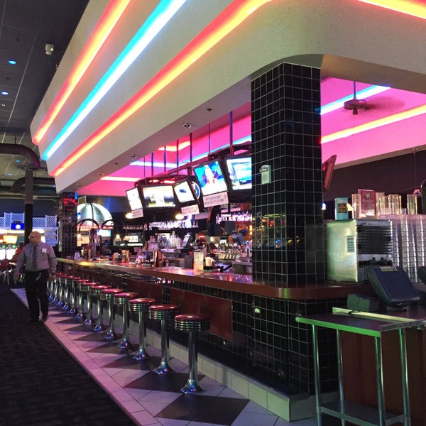 Photo taken at Dave &amp; Buster&#39;s by Toni C. on 7/11/2015