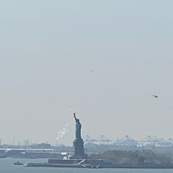 Manhattan Skyline View Scenic Lookout in Hoboken