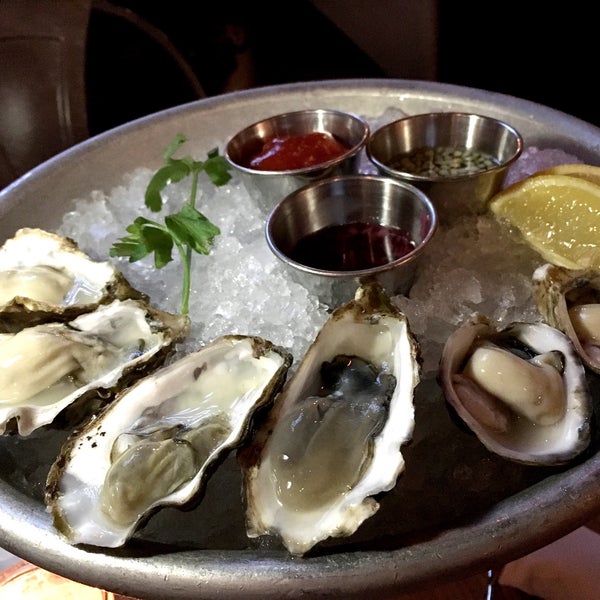 Great selection of BC & Washington state oysters!