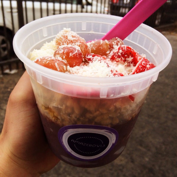 Their acai bowl is mixed with almond milk, giving it the perfect flavor!!