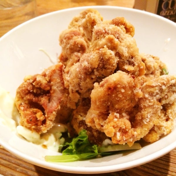 Chicken karaage is a must have. The ramen is....just mediocre...