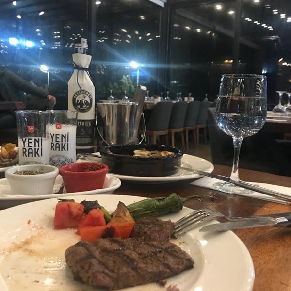 Foto scattata a Tokoçin Restaurant da Billur A. il 3/15/2020