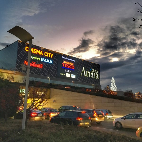 12/27/2018 tarihinde Atti L.ziyaretçi tarafından Arena Mall'de çekilen fotoğraf