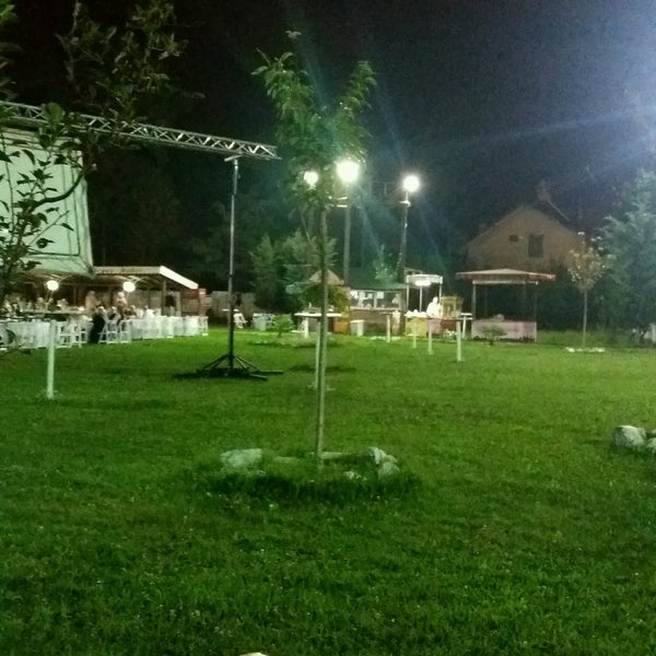 Photo taken at Beyaz Bahçe by Hulya O. on 8/29/2016