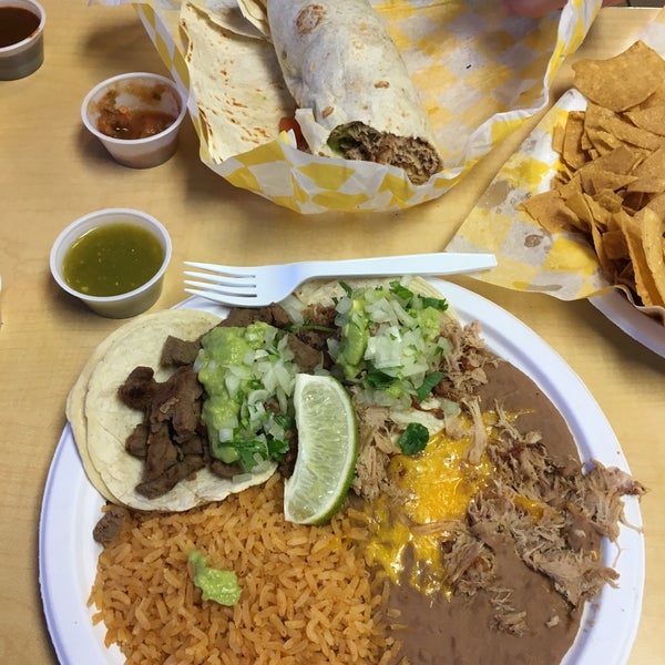 Photo taken at Giliberto&#39;s Mexican Taco Shop by Danielle G. on 2/5/2016