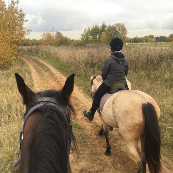 10/6/2019 tarihinde Polina K.ziyaretçi tarafından КСК Western Horse'de çekilen fotoğraf