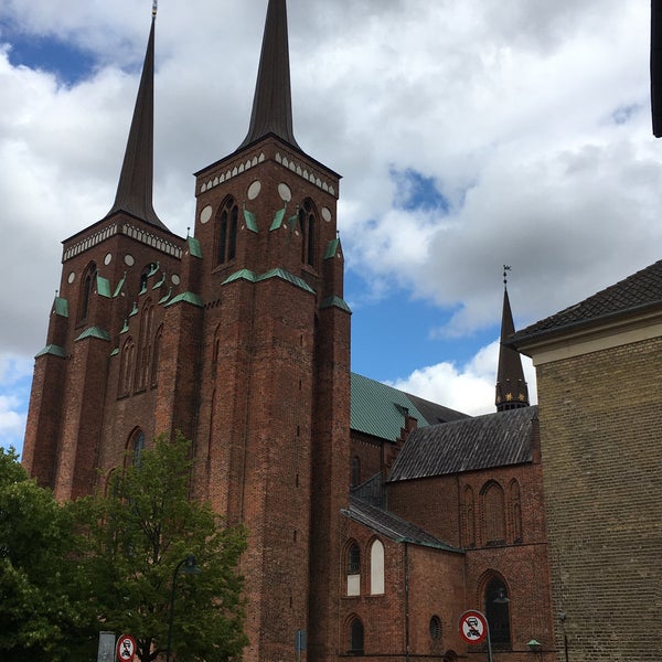 Das Foto wurde bei Roskilde Domkirke | Roskilde Cathedral von Louise H. am 8/3/2021 aufgenommen