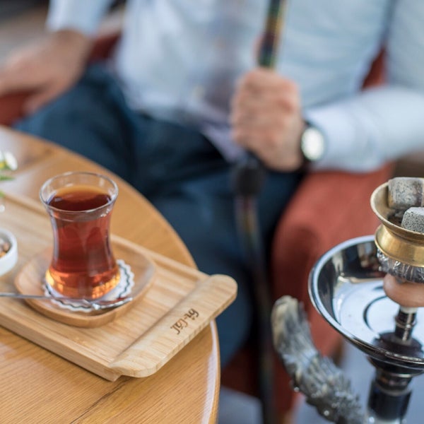 Foto diambil di Bahçeli Cafe &amp; Restaurant oleh Bilal Bey pada 7/25/2017