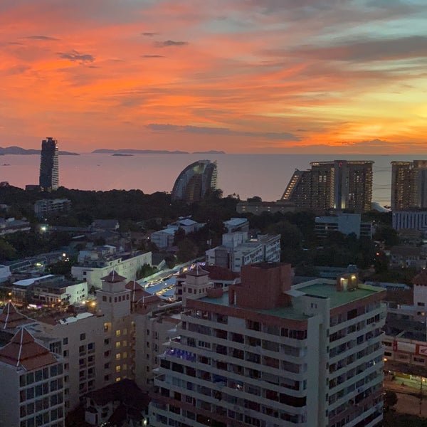 Brighton Grand Hotel Pattaya Amphoe Bang Lamung, Chonburi Brighton Grand Hotel Pattaya Amphoe Bang Lamung, Chonburi