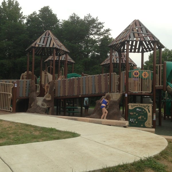 Lee District Park Alexandria Va