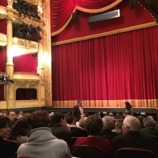 Снимок сделан в Opéra Royal de Wallonie пользователем Niels V. 12/27/2016