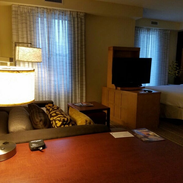 Photo taken at Residence Inn Louisville Downtown by Stephen L. on 6/3/2016