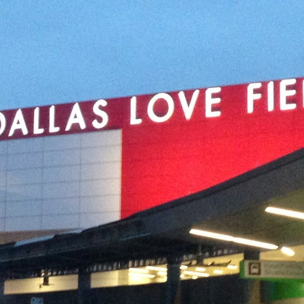 Foto diambil di Dallas Love Field (DAL) oleh Cynthia N. pada 3/24/2013