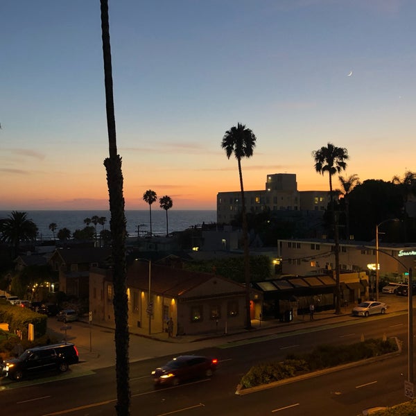 Foto tirada no(a) Viceroy Santa Monica por libby em 8/3/2019