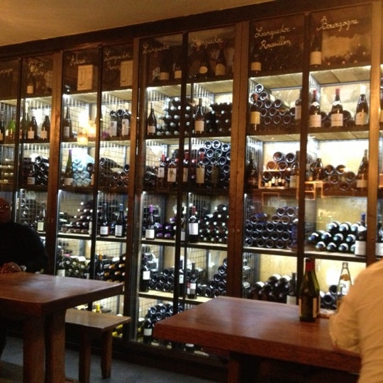 Le Chat Ivre Tapas Restaurant In Paris