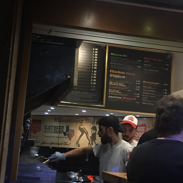 9/2/2017 tarihinde Burcu P.ziyaretçi tarafından Hot Hot Burger Bar'de çekilen fotoğraf