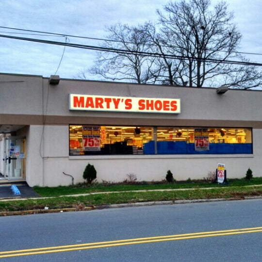 Marty's Shoes Shoe Store