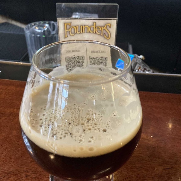 Photo taken at Founders Brewing Co. by The Ranch F. on 12/5/2022