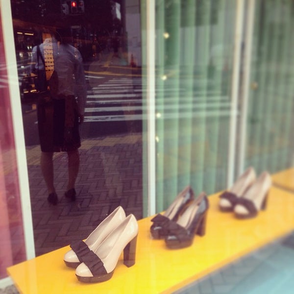 Photos At Miu Miu 渋谷店 Now Closed 宇田川町 0 Tips