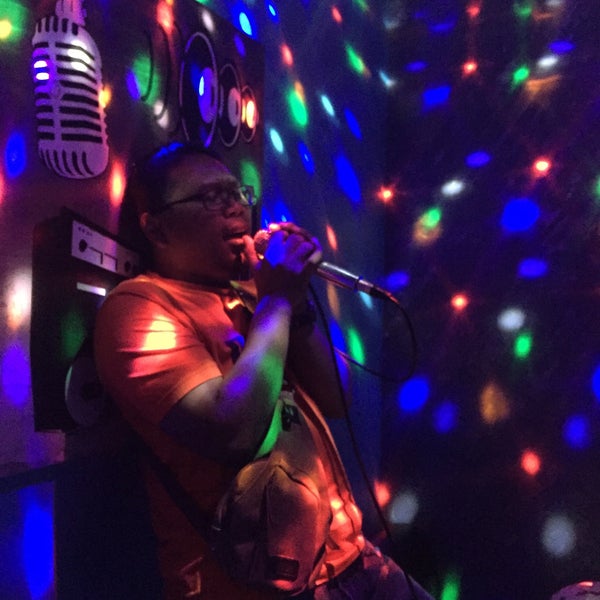 Podcast family. Караоке бар войс анапа. Voice family. Voice family. Voice family.