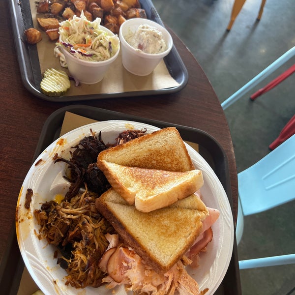 Sugarfoot BBQ BBQ Joint in Osceola