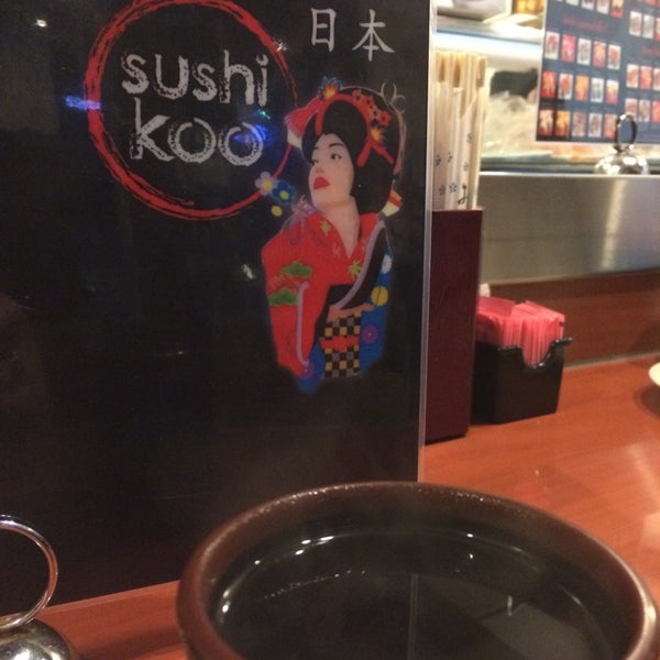 Foto tirada no(a) Sushi Koo por 🌀💋ciciel em 5/4/2014