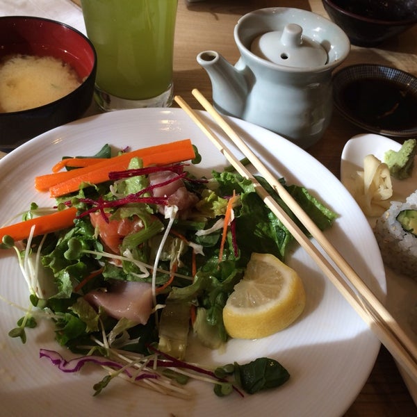 12/28/2013에 🌀💋ciciel님이 Toshi Sushi에서 찍은 사진